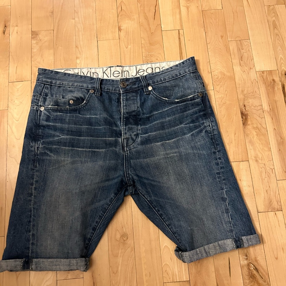 Calvin Klein One Slouchy Slim Jean Shorts